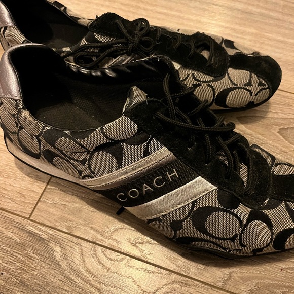 Coach Sneakers - Picture 1 of 4